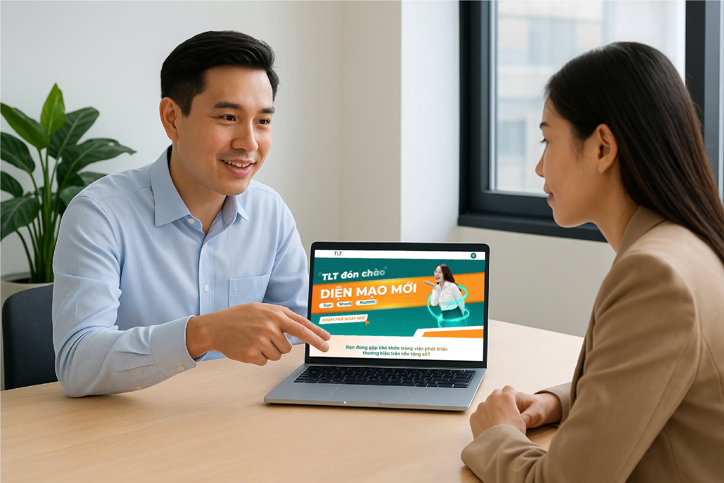 Chuyen-vien-TLT-tu-van-chi-tiet-trong-quy-trinh-thiet-ke-website